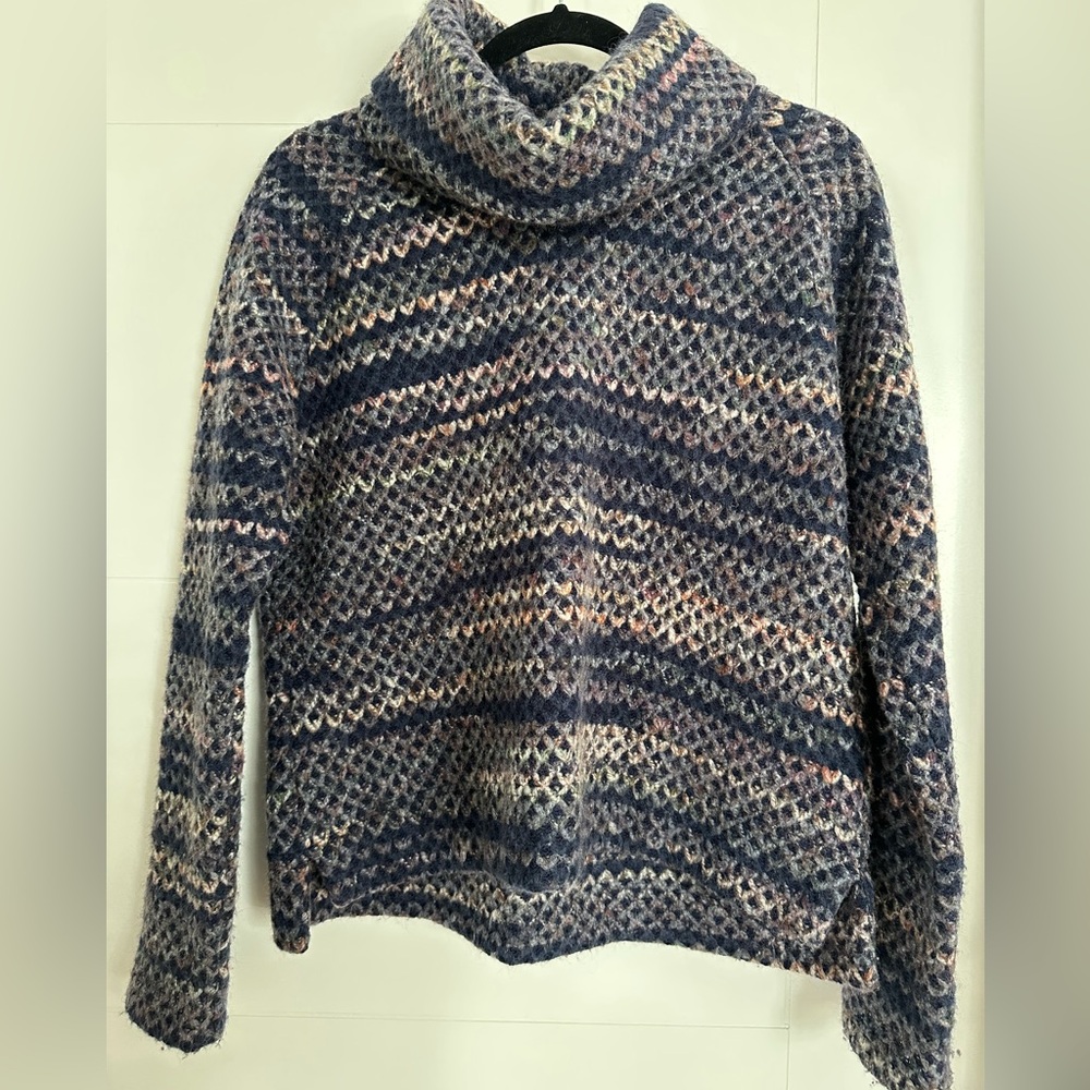 Kuhl sweater